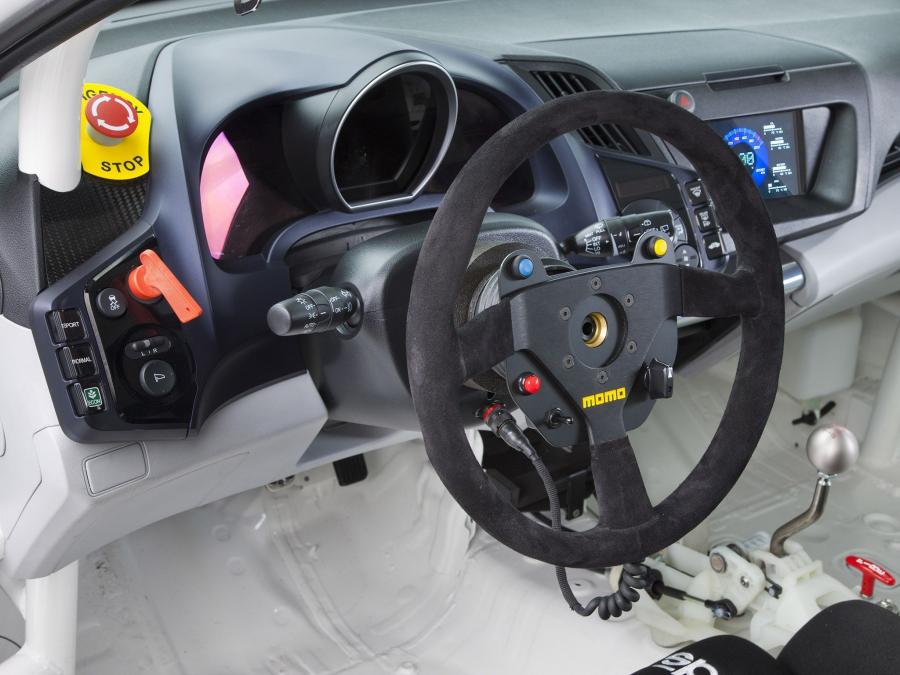  Honda CR-Z Racer for SEMA 2010 года  (фото 6 из 7)
